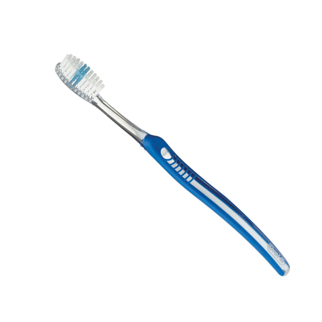 Oral B Indicator 35 Toothbrush: Compact Head, Soft Bristles