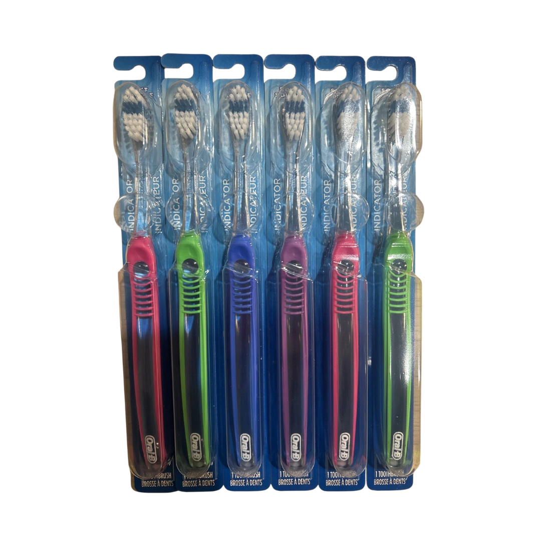 Oral-B Indicator Toothbrush Small Head 30 (27 Tufts): Compact Soft Bristles, Manual Adult Toothbrushes