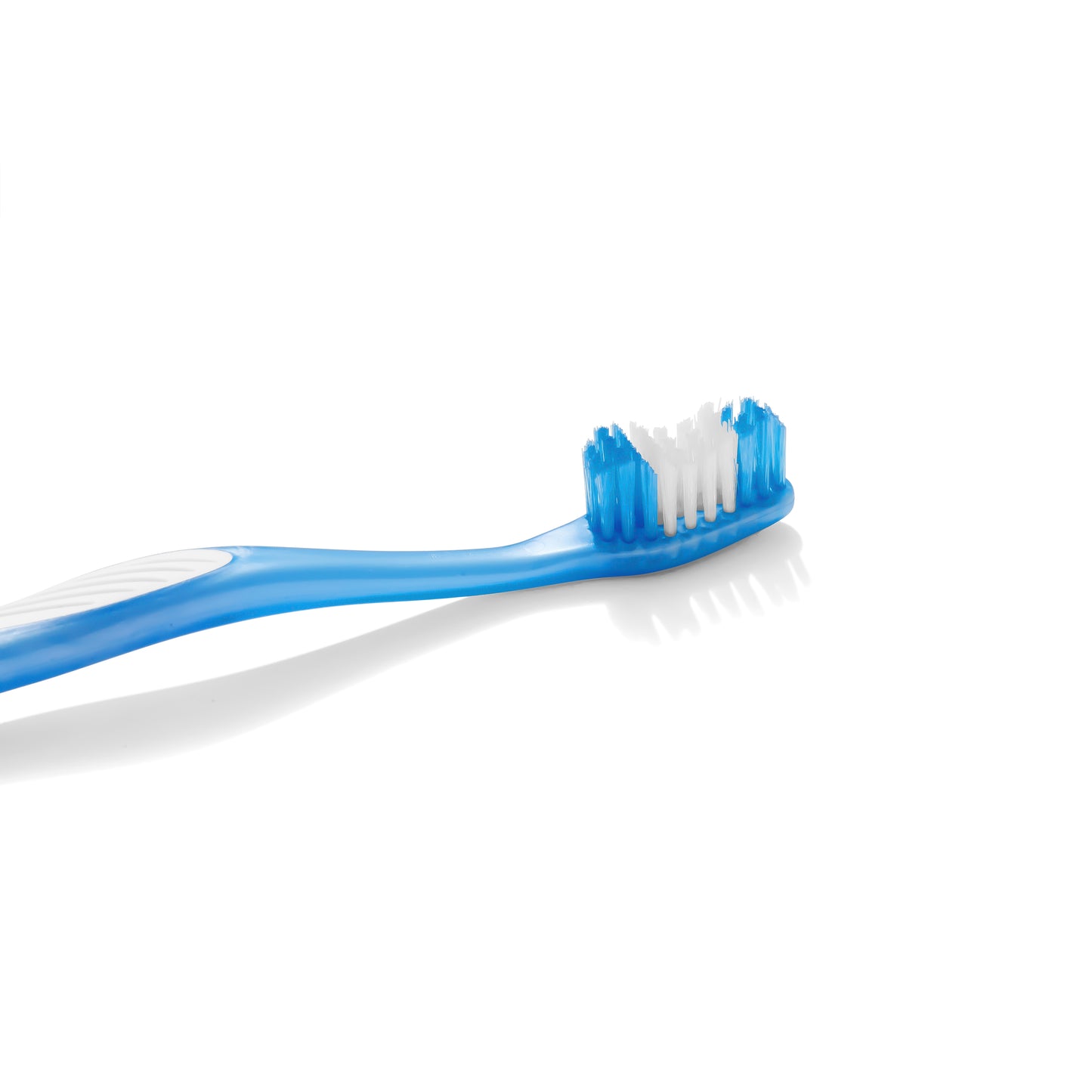 Colgate Wave Toothbrushes, Compact Head, Soft Bristles